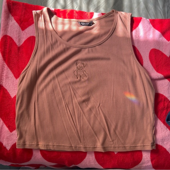 cropped teddy bear tank - Picture 1 of 2